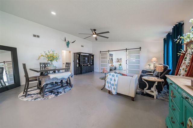 37340 DERBYSHIRE DRIVE, Zephyrhills, FL 33542