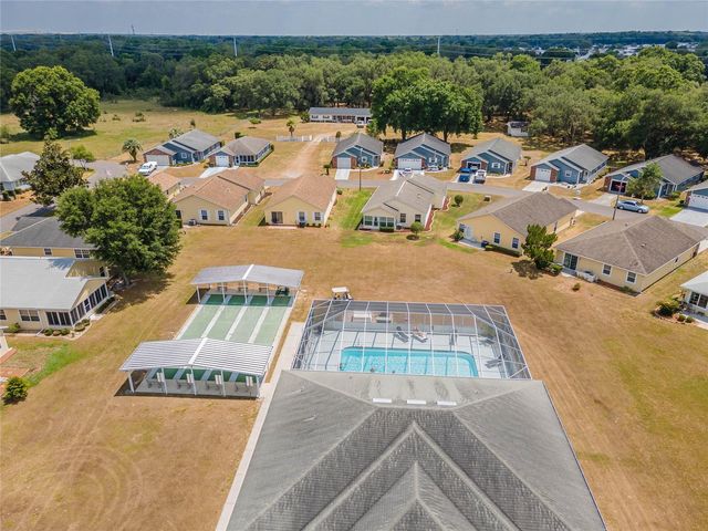 37340 DERBYSHIRE DRIVE, Zephyrhills, FL 33542