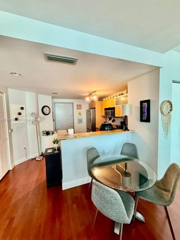 3180 SW 22nd Terrace 1208, Miami, FL 33145