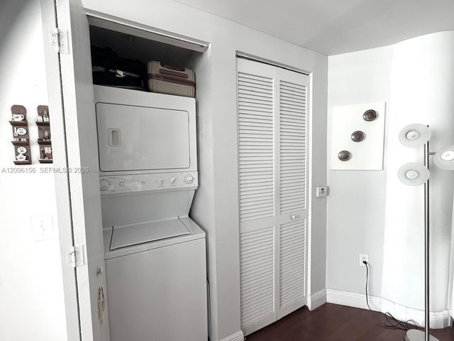 3180 SW 22nd Terrace 1208, Miami, FL 33145