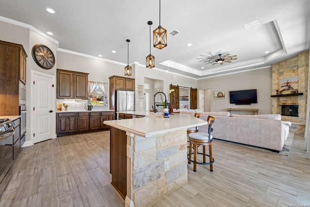 124 N Tranquility, La Vernia, TX 78121