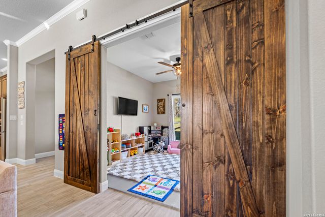 124 N Tranquility, La Vernia, TX 78121