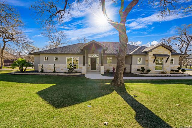 124 N Tranquility, La Vernia, TX 78121