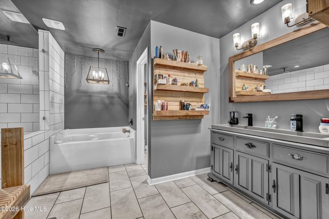 7104 Cameron Trace Drive, Wilmington, NC 28411