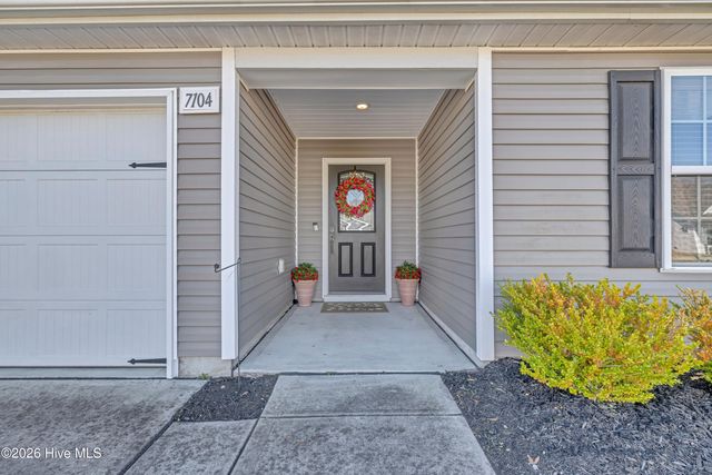 7104 Cameron Trace Drive, Wilmington, NC 28411