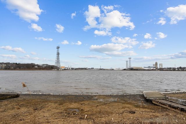 12 Circle Drive, Weymouth, MA 02188