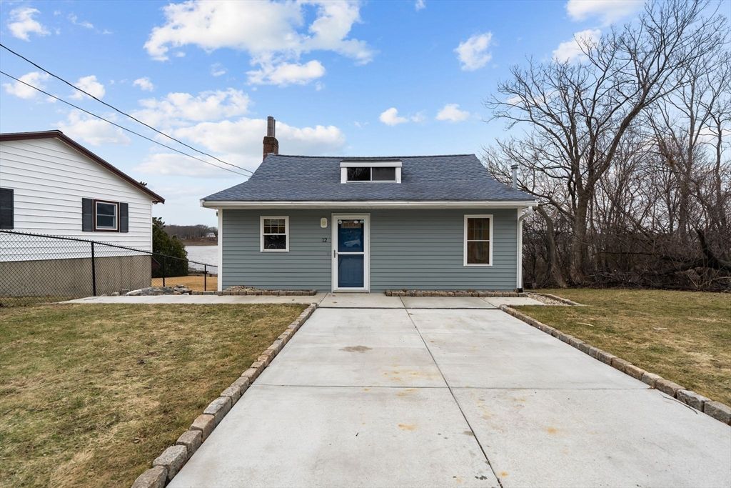 12 Circle Drive, Weymouth, MA 02188