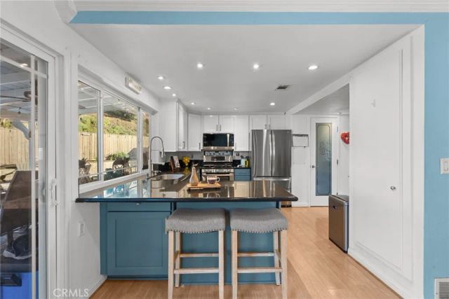 27466 Annette Jo, Saugus, CA 91350