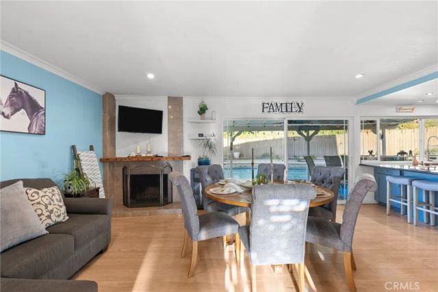 27466 Annette Jo, Saugus, CA 91350