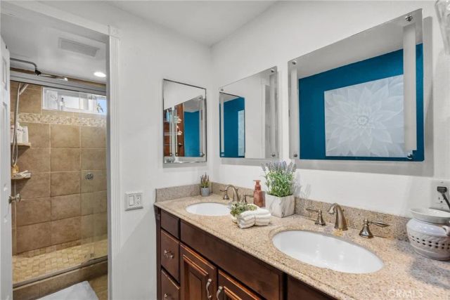 27466 Annette Jo, Saugus, CA 91350