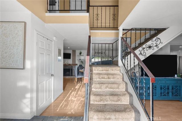 27466 Annette Jo, Saugus, CA 91350