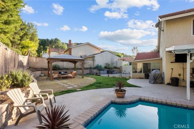 27466 Annette Jo, Saugus, CA 91350