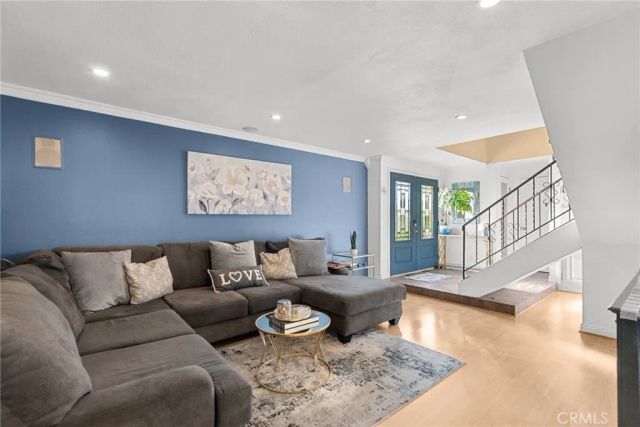 27466 Annette Jo, Saugus, CA 91350