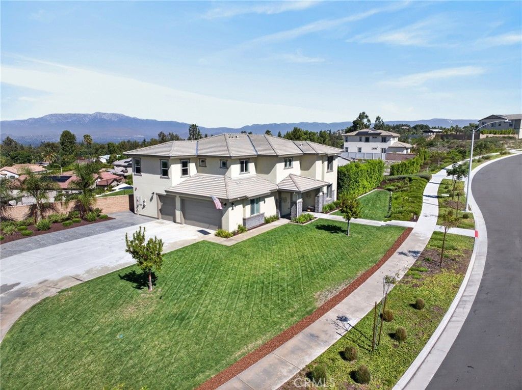 1055 Vista Court, Riverside, CA 92506 — photo 4