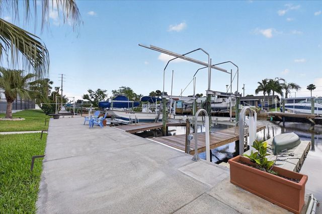 5006 FORESTAY COURT, New Port Richey, FL 34652