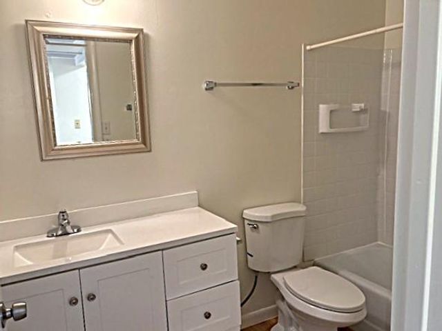 11429 N 83rd Avenue 2, Peoria, AZ 85345