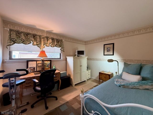 107 Bayberry Dr, Franklin Twp., NJ 08873