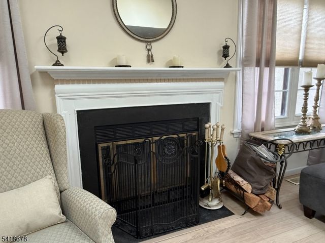 107 Bayberry Dr, Franklin Twp., NJ 08873