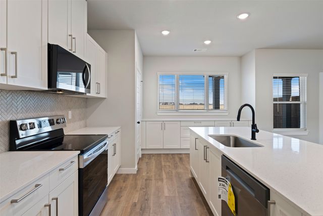 4060 LeCroy Court, Midlothian, TX 76065