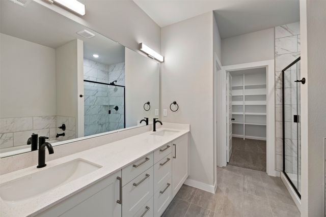 4060 LeCroy Court, Midlothian, TX 76065