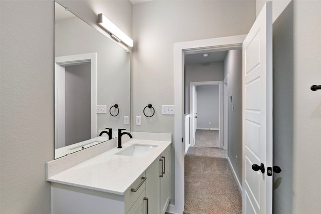 4060 LeCroy Court, Midlothian, TX 76065