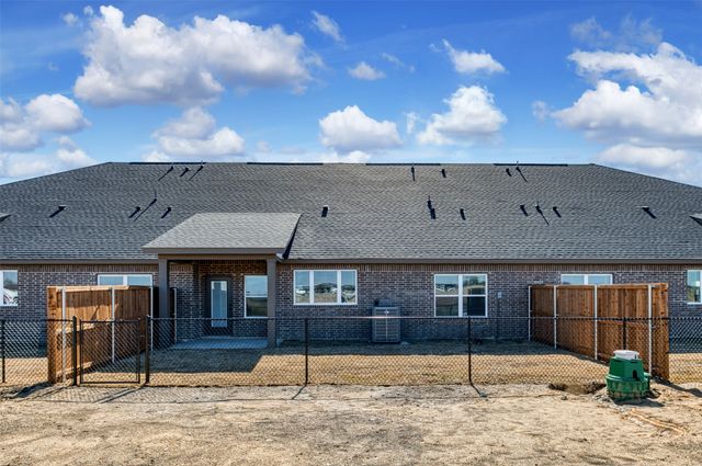 4060 LeCroy Court, Midlothian, TX 76065