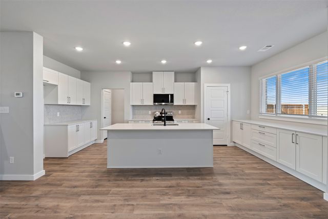4060 LeCroy Court, Midlothian, TX 76065