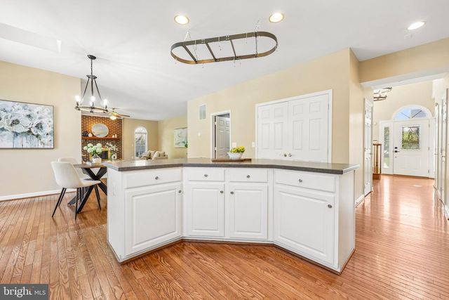 20547 COURIER RIDGE PL, Ashburn, VA 20147