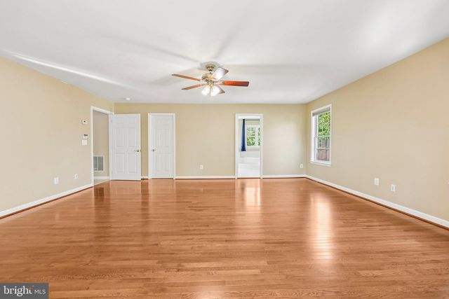 20547 COURIER RIDGE PL, Ashburn, VA 20147