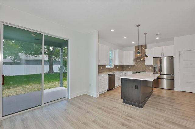 4171 56TH AVENUE N, St Petersburg, FL 33714