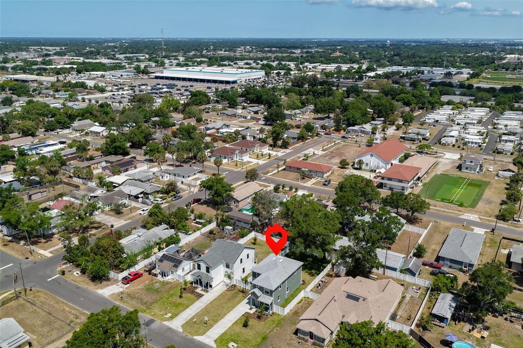 Image 29 of property listing at 4171 56TH AVENUE N, St Petersburg, FL 33714