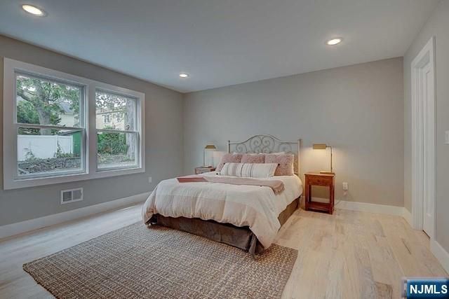 81 Mission Street, Montclair, NJ 07042