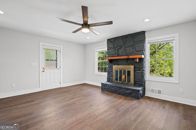 635 Birchwood Lane SW, Marietta, GA 30060