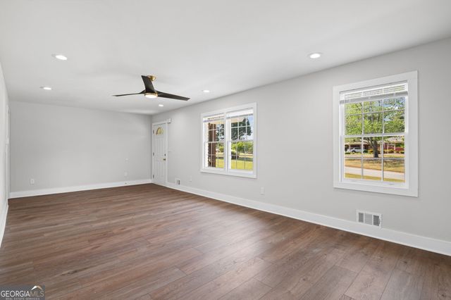 635 Birchwood Lane SW, Marietta, GA 30060