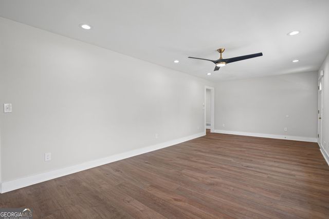 635 Birchwood Lane SW, Marietta, GA 30060