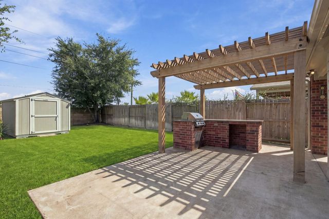 29810 Buffalo Canyon Drive, Spring, TX 77386