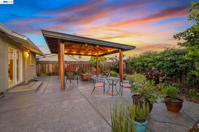 5706 Willkie Pl, Fremont, CA 94538