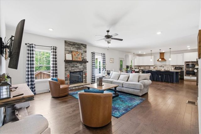605 Lovell Road, Temple, GA 30179