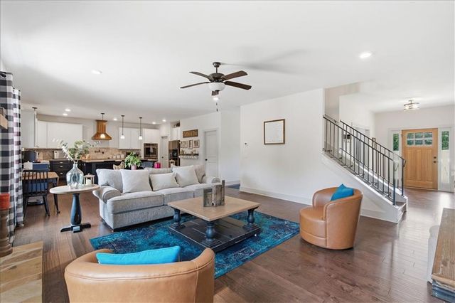 605 Lovell Road, Temple, GA 30179