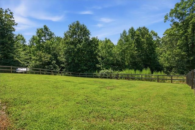 605 Lovell Road, Temple, GA 30179