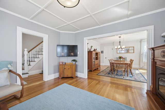 285 Pleasant Street, Concord, NH 03301