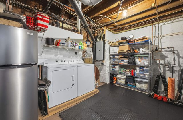 285 Pleasant Street, Concord, NH 03301