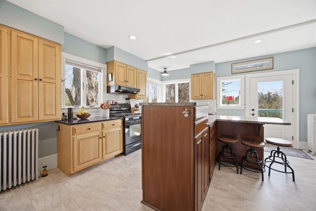 285 Pleasant Street, Concord, NH 03301