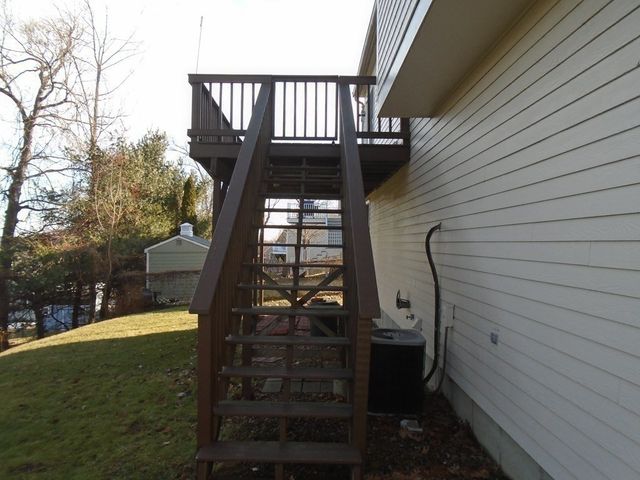 50 Bjorklund Ave, Worcester, MA 01605