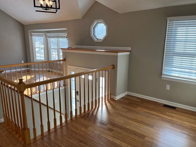 50 Bjorklund Ave, Worcester, MA 01605