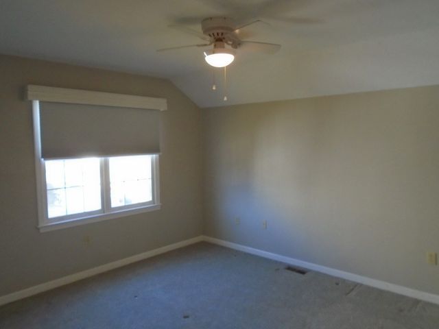 50 Bjorklund Ave, Worcester, MA 01605