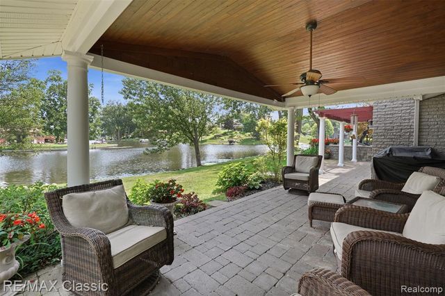 3500 Raftwood Drive, Commerce Twp, MI 48382