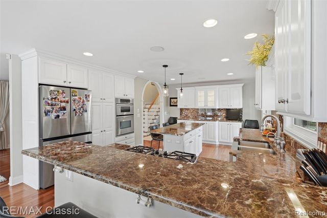 3500 Raftwood Drive, Commerce Twp, MI 48382