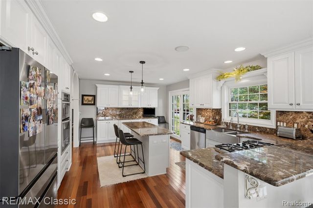 3500 Raftwood Drive, Commerce Twp, MI 48382