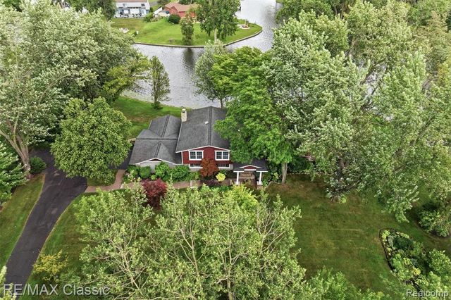 3500 Raftwood Drive, Commerce Twp, MI 48382